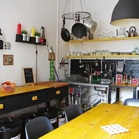 Coliving Trastevere Homestay Rome